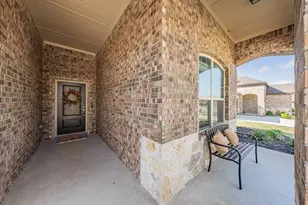 10808 Culberson Dr, Aubrey, TX 76227 - Photo 2