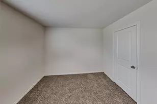 713 Glover Dr, Aubrey, TX 76227 - Photo 10