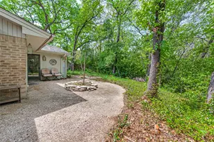 2120 Valleydale Dr, Arlington, TX 76013 - Photo 24