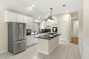 2204 Woods Edge Ct, Corinth, TX 76210 - Photo 12