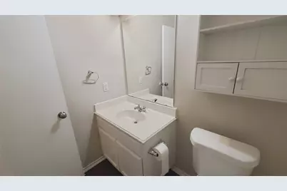 5424 Creek Hill Lane, Fort Worth, TX 76179 - Photo 16