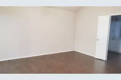 5424 Creek Hill Lane, Fort Worth, TX 76179 - Photo 8