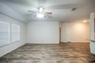 621 Jamestown Ln, Fate, TX 75189 - Photo 6