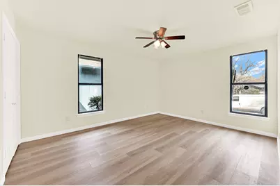 2033 Durham Street, Irving, TX 75062 - Photo 14