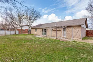 421 Smith Ave, Everman, TX 76140 - Photo 24