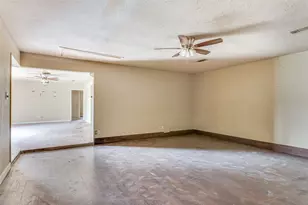 421 Smith Ave, Everman, TX 76140 - Photo 14