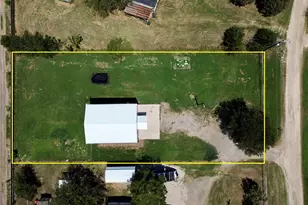 608 Mason Dr, Seven Points, TX 75143 - Photo 4