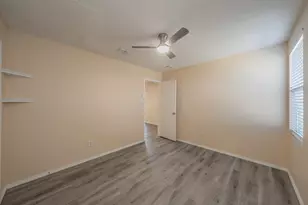 2032 Hopi Trail, Grand Prairie, TX 75052 - Photo 24