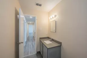 2032 Hopi Trail, Grand Prairie, TX 75052 - Photo 18