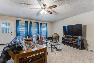 809 Broadmoor Drive, Mesquite, TX 75149 - Photo 6