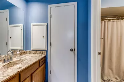 809 Broadmoor Drive, Mesquite, TX 75149 - Photo 14