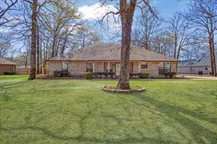 225 Red Oak Ln, Powderly, TX 75473 - Photo 38