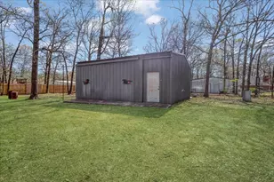 225 Red Oak Ln, Powderly, TX 75473 - Photo 28