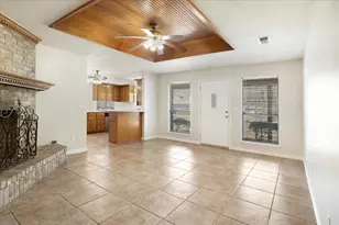 225 Red Oak Ln, Powderly, TX 75473 - Photo 4