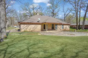 225 Red Oak Ln, Powderly, TX 75473 - Photo 26