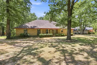 225 Red Oak Lane, Powderly, TX 75473 - Photo 2