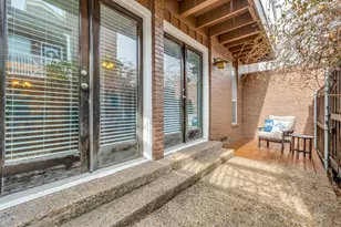 5936 Sandhurst Ln, Dallas, TX 75206 - Photo 10