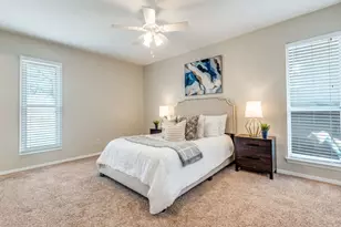 5936 Sandhurst Ln, Dallas, TX 75206 - Photo 6