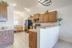 1104 Junegrass Ln, Crowley, TX 76036 - Photo 10