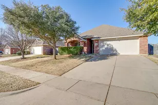 1104 Junegrass Ln, Crowley, TX 76036 - Photo 2