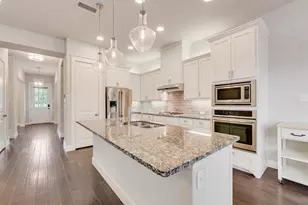 1132 Peacock Blvd, Carrollton, TX 75007 - Photo 4