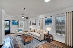 101 E Miller St, Burleson, TX 76028 - Photo 4