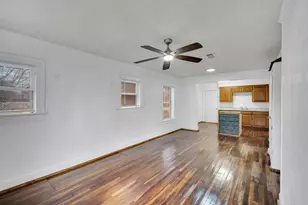 101 E Miller St, Burleson, TX 76028 - Photo 6