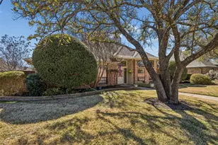 1932 Gardengrove Ct, Plano, TX 75075 - Photo 2