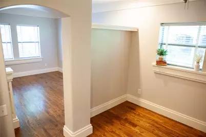 5837 Velasco Avenue #102, Dallas, TX 75206 - Photo 4