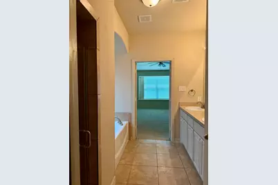 412 Stonecreek Drive, Princeton, TX 75407 - Photo 10