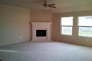 412 Stonecreek Dr, Princeton, TX 75407 - Photo 4