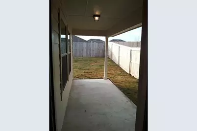 412 Stonecreek Drive, Princeton, TX 75407 - Photo 14