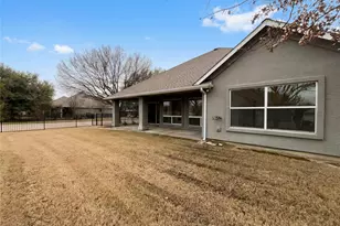 9700 Pinewood Dr, Denton, TX 76207 - Photo 22