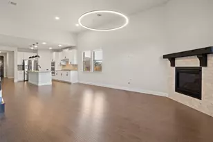 2205 Lexington Wy, Carrollton, TX 75010 - Photo 10