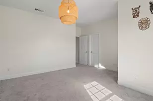 2205 Lexington Wy, Carrollton, TX 75010 - Photo 30