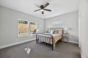 1913 E Myrtle St, Fort Worth, TX 76104 - Photo 22