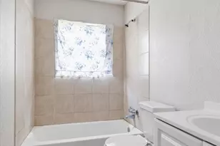 1213 Glenda Dr, Bedford, TX 76022 - Photo 32