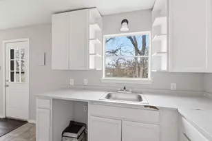 1213 Glenda Dr, Bedford, TX 76022 - Photo 26