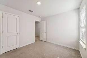 200 Kirwin Dr, Fort Worth, TX 76131 - Photo 32