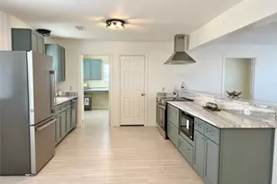 135 Gin Rd, Ennis, TX 75119 - Photo 1