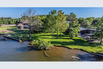 1712 Island Village Court, Granbury, TX 76048 - Photo 16