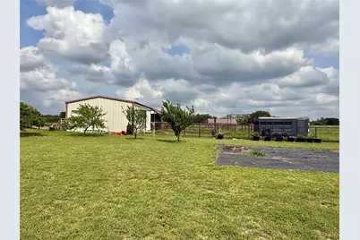 302 Poplar Street, Hico, TX 76457 - Photo 12