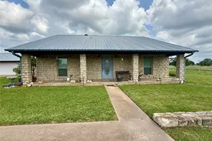 302 Poplar St, Hico, TX 76457 - Photo 6