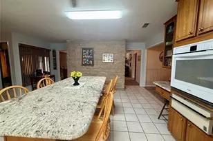 302 Poplar St, Hico, TX 76457 - Photo 20