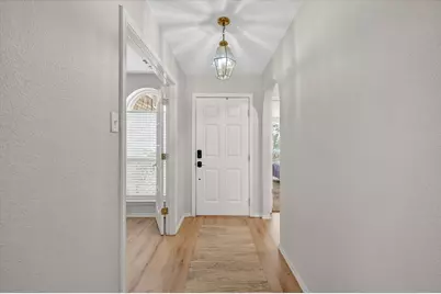 531 Hollyberry Drive, Mansfield, TX 76063 - Photo 8