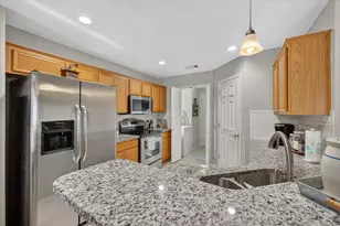 531 Hollyberry Dr, Mansfield, TX 76063 - Photo 22