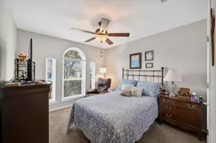 531 Hollyberry Dr, Mansfield, TX 76063 - Photo 32