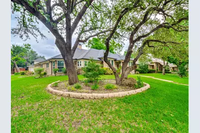 7315 Debbe Drive, Dallas, TX 75252 - Photo 2