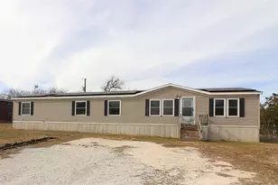 2850 Linda Road E, Milford, TX 76670 - Photo 1