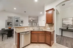 620 S Heights Dr, Crowley, TX 76036 - Photo 8